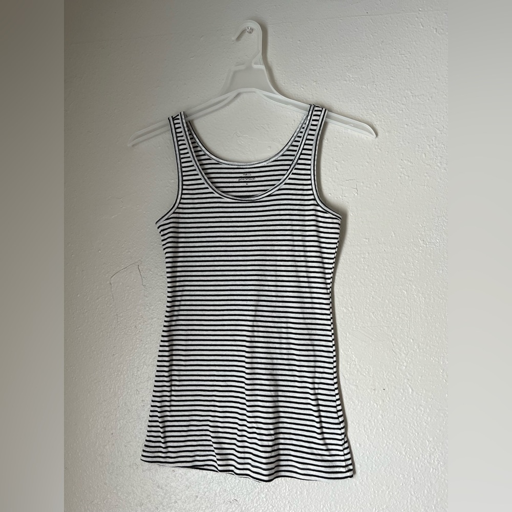 Women’s fitted black and white, striped ribbed tank top